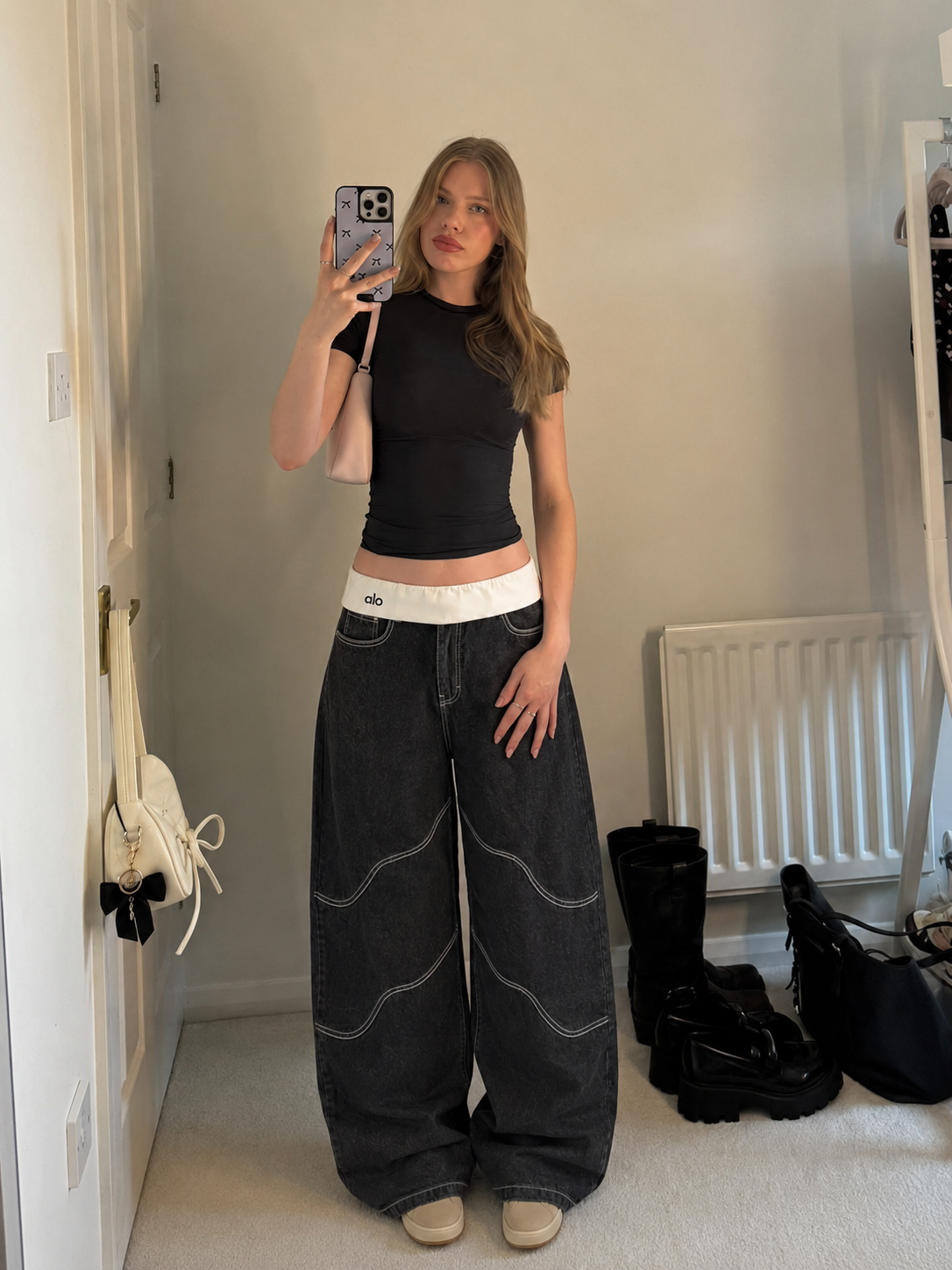 Wide Leg Philip Jeans