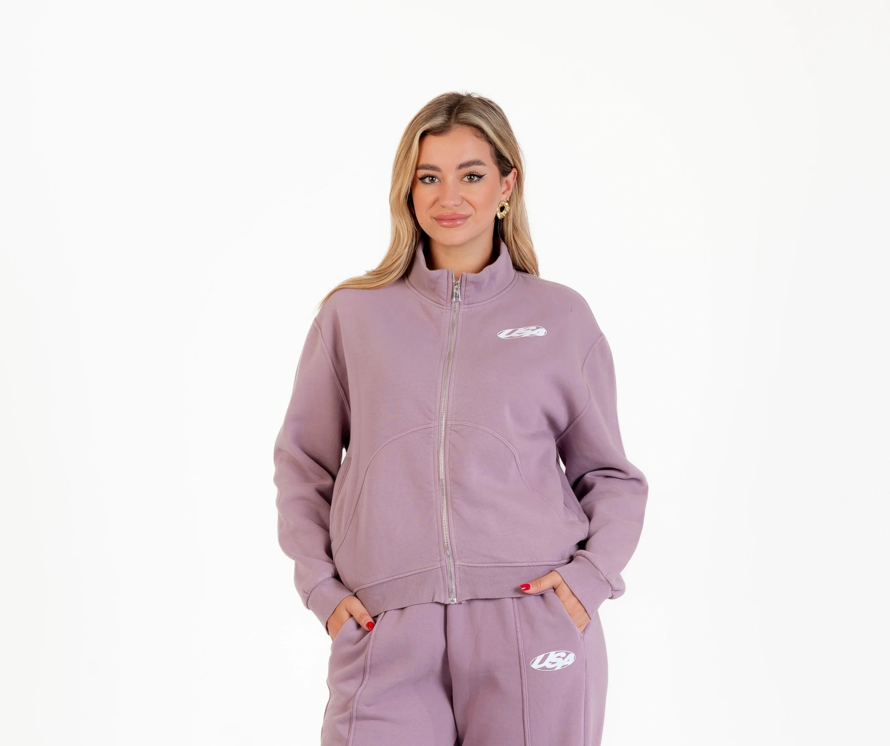 طقم ميلتون شتوى سويت شيرت سوستة و بنطلون وايد ليج 