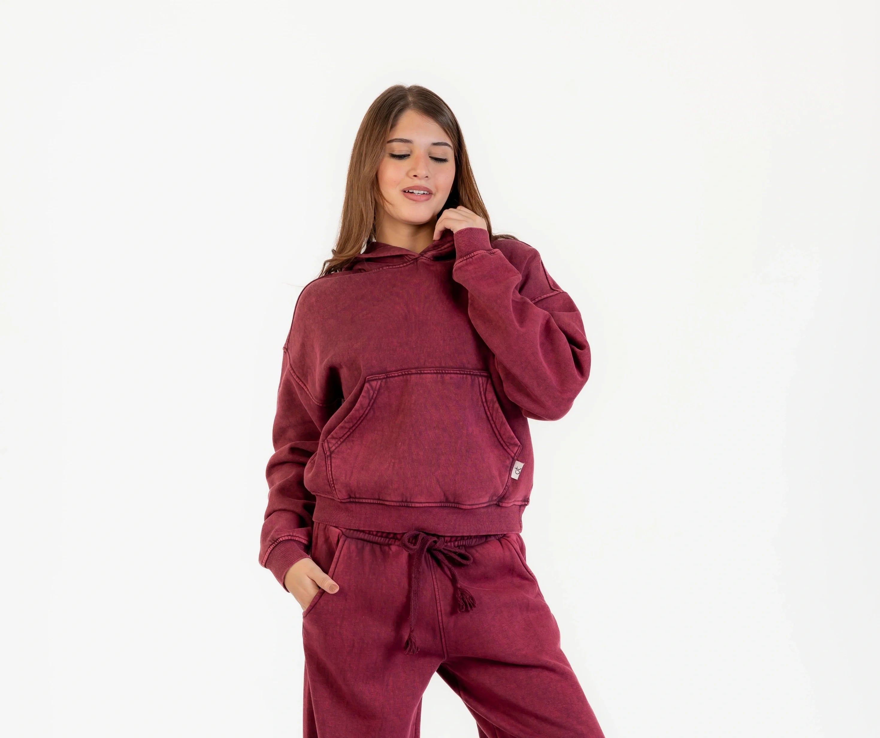 بدلة ميلتون للنساء مكونة من 2 قطعة: هودي جيب امامى وبنطلون وايد ليج ، مناسبة للشتاء