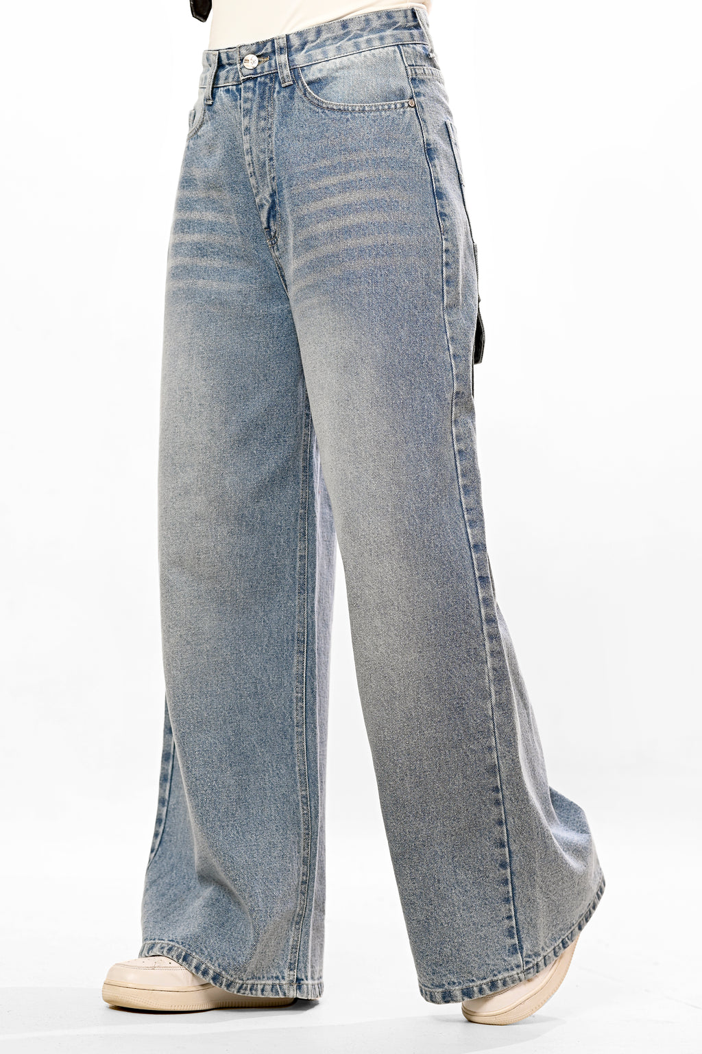 Wide leg jeans