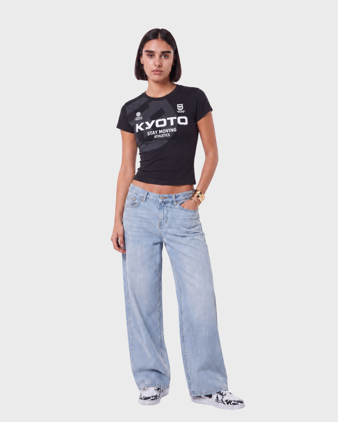 STAY MOVING TEE