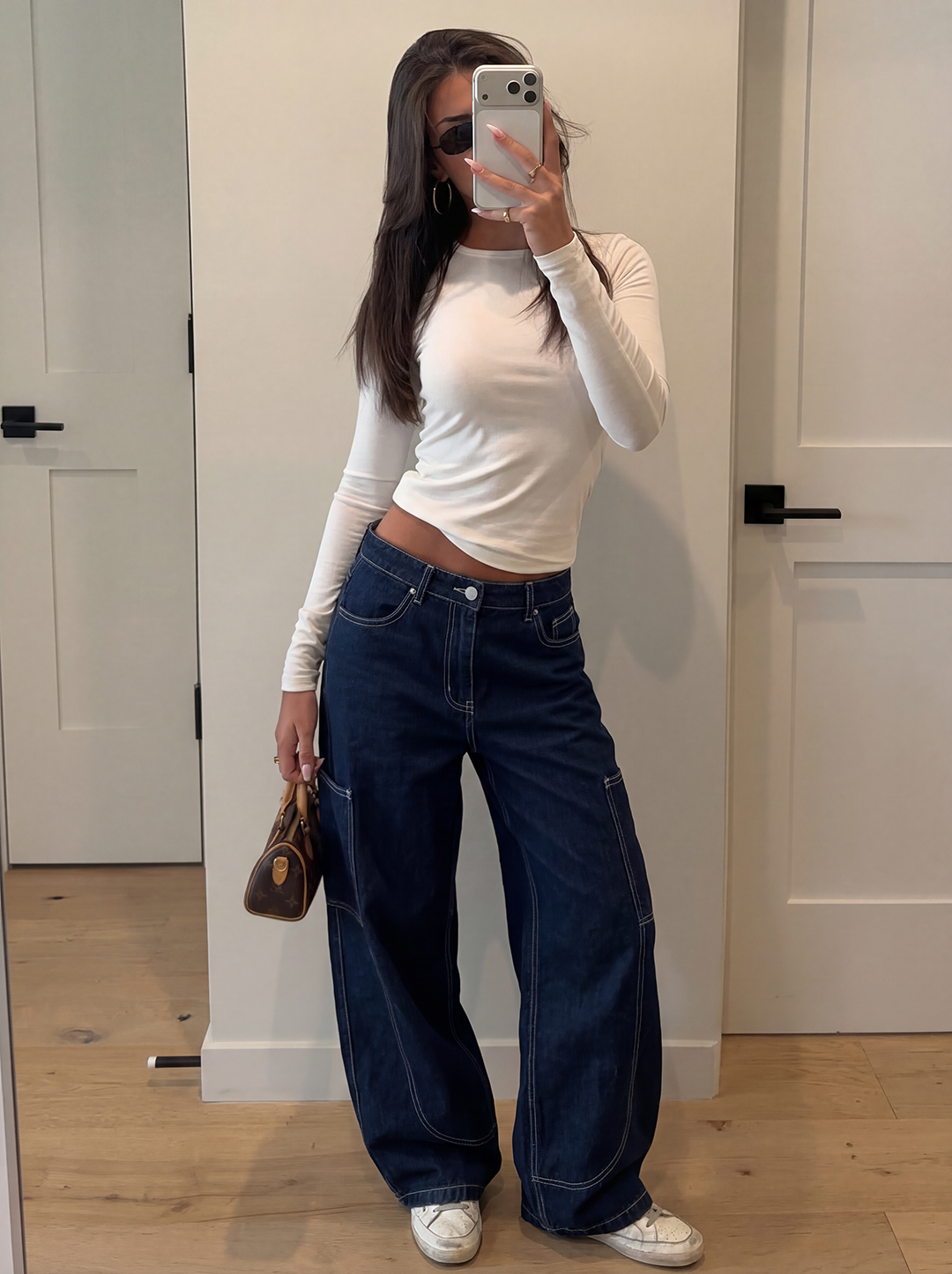 Wide leg balloon jeans