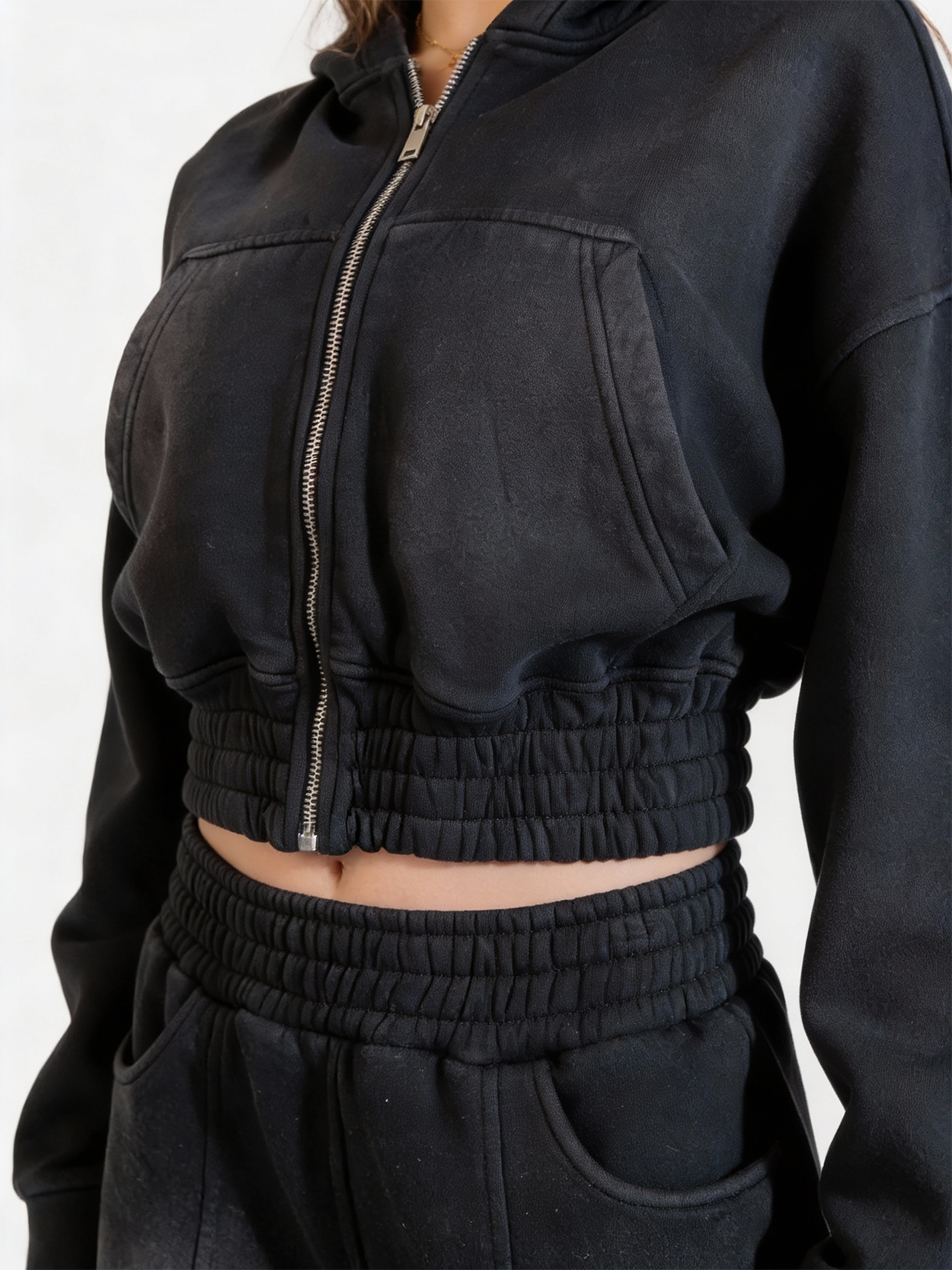 Milton winter set: Stomach zip-up sweatshirt and wide leg pants