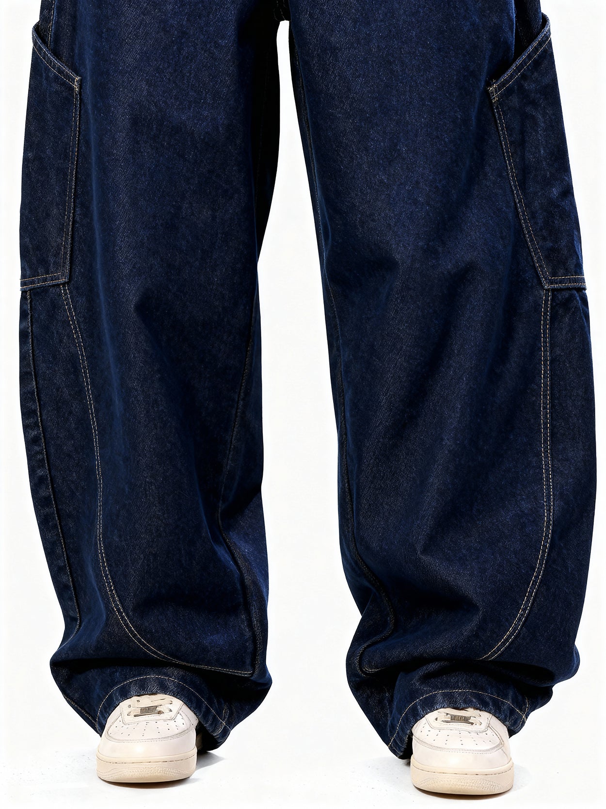 Wide leg balloon jeans