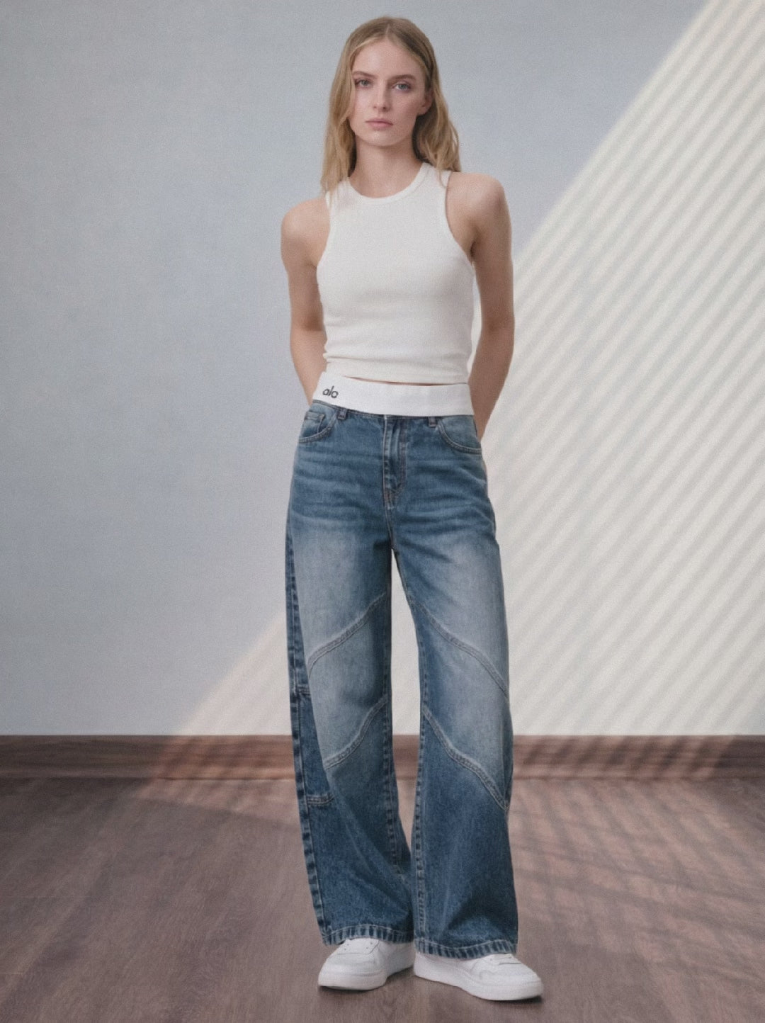 Wide Leg Philip Jeans