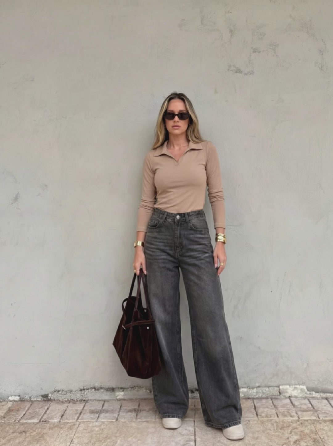 Basic long sleeves and collar