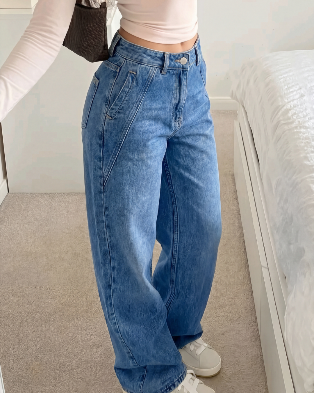 STRAIGHT MOOD JEANS