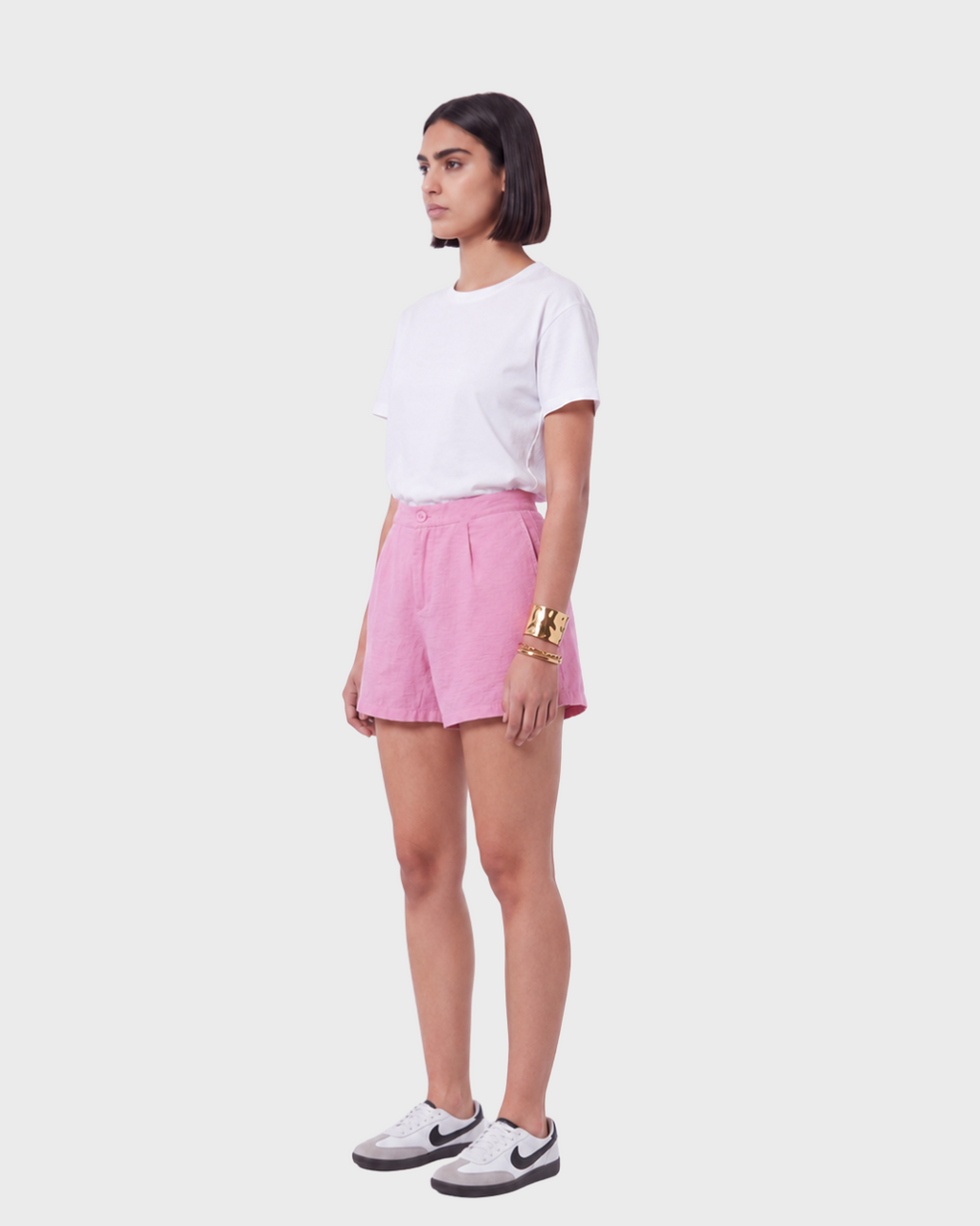 TAILORED LINEN SHORTS