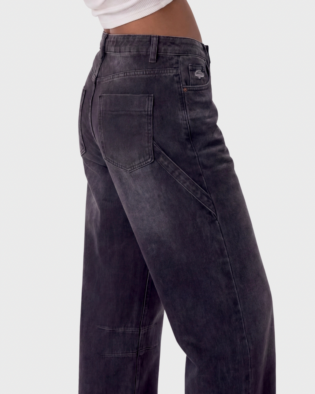 WASHED DENIM